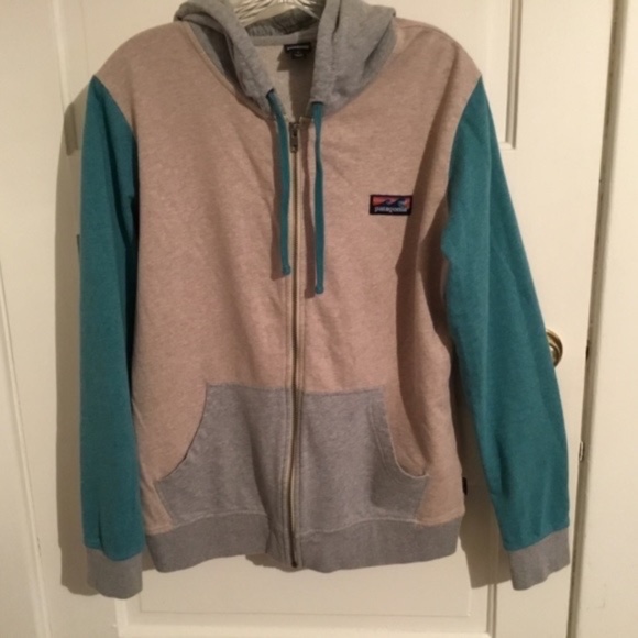 Patagonia Tops - Patagonia Color Block Full Zip Hoodie (L)